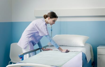 Absorbuojantis daugkartinis paklotas su rankenomis ir slidžiu pagrindu Kid-man HL-7200_SL - Image 7